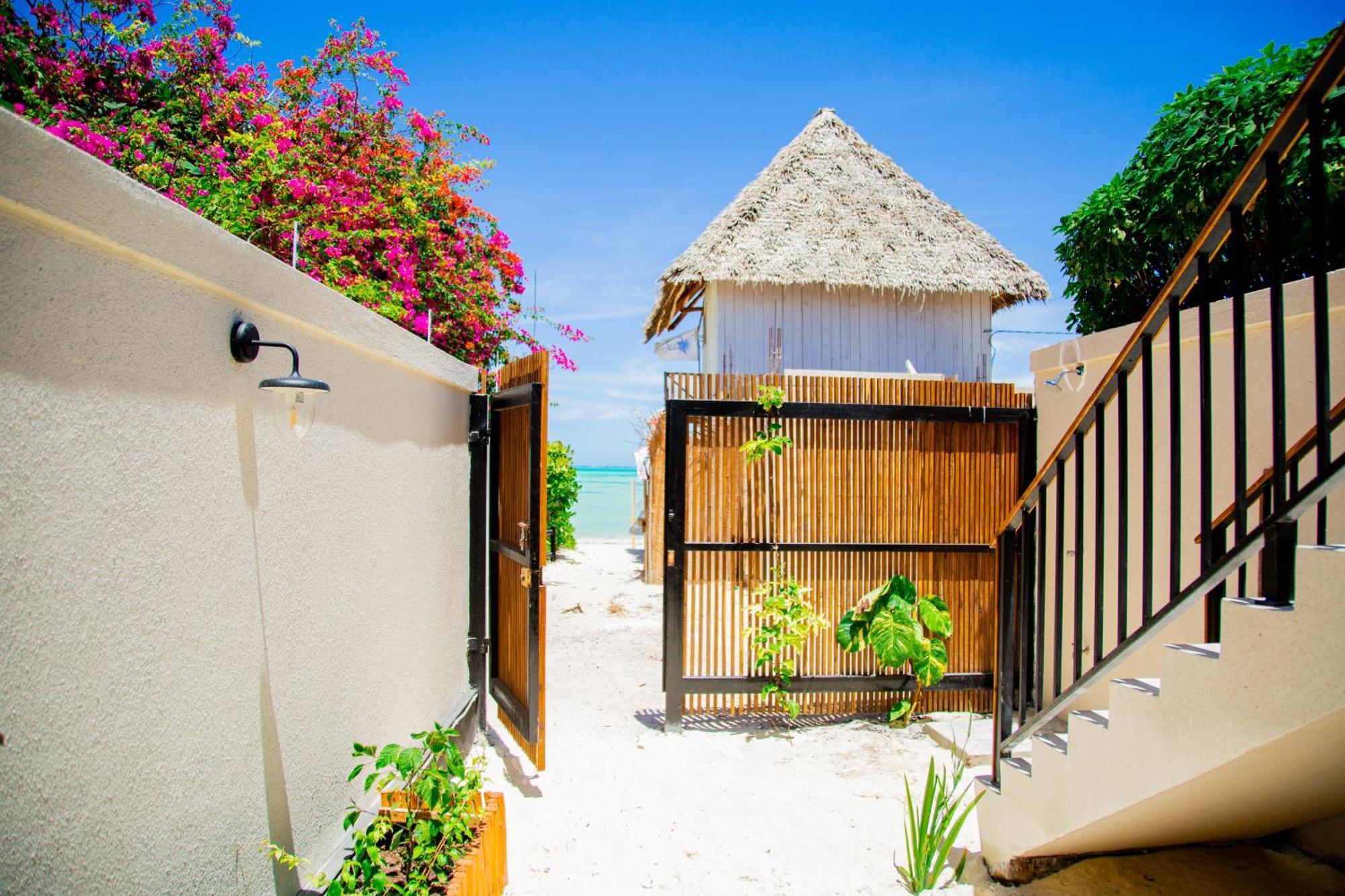 Pamoja Beach Stays Hotel In Jambiani Джамбиани Экстерьер фото
